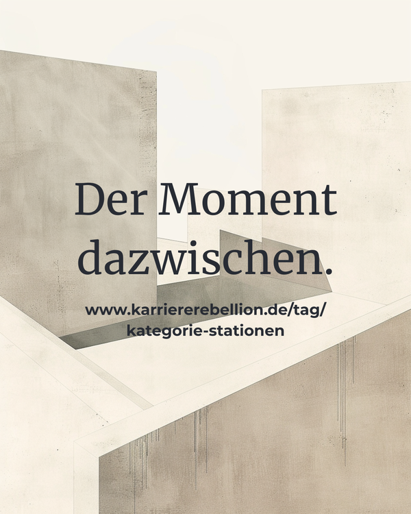 Minimalistische Architektur als Symbol für die Kategorie Stationen, hier die Station: Der Moment dazwischen
